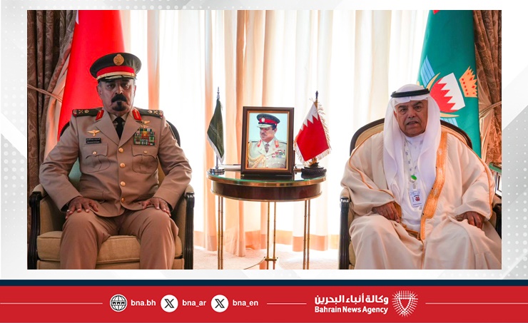 وزير شؤون الدفاع يستقبل مدير الشؤون الاستراتيجية والدولية بمديرية العلاقات الدولية والاستراتيجية في وزارة الدفاع الفرنسية وأمين عام التحالف الإسلامي العسكري لمحاربة الإرهاب